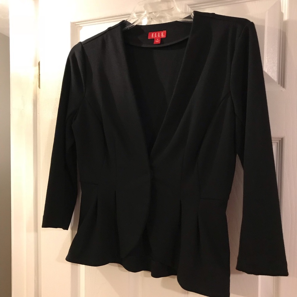 Black Three Quarter Sleeve Jacket
